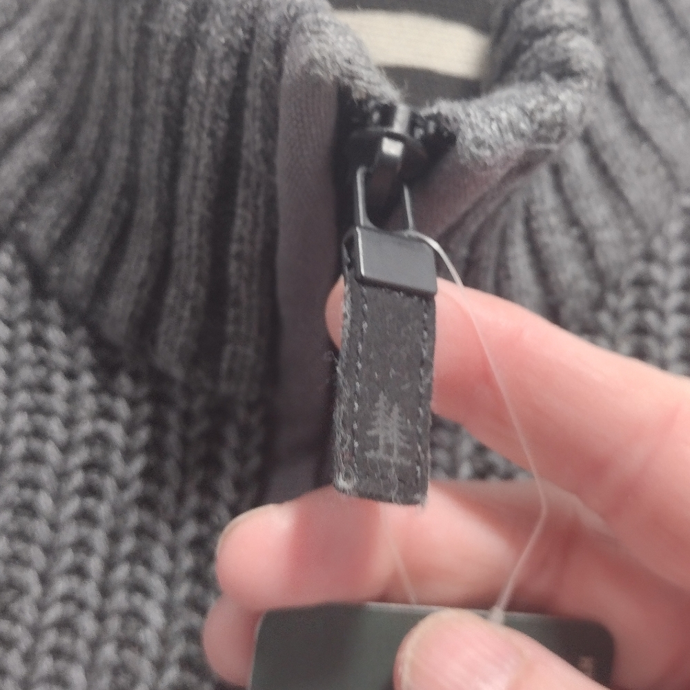 G. H. Bass & Co. Gray Ribbed Knit 1/4 Zip Mock Neck Pullover Sweater - Picture 16 of 16